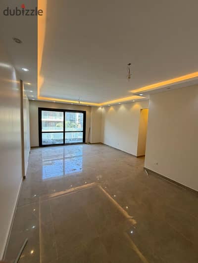 شقة للإيجار في إل باتيو أورو – فيو مباشر على Water Features | El Patio Oro فرصة مميزة للإيجار داخل El Patio Oro – New Cairo، شقة بموقع مميز وإطلالة مب