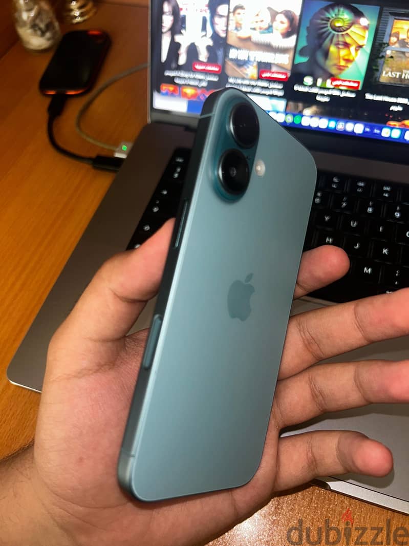 Apple - iPhone 16 2