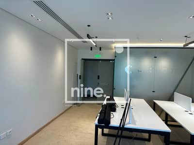 مكتب 65 متر  للايجار بافضل سعر في  هايد بارك Hyde park -الجولدن اسكويرGolden Square  - التجمع الخامس - New cairo