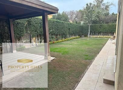 شقه ارضي بجاردن للبيع 190 متر متشطبه و شامله التكييفات و الباركينج بجوار waterway