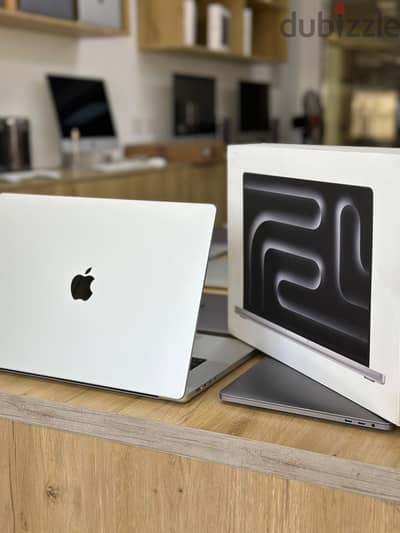 MacBookPro M4pro 16" Ram:24 Hard:512 CPU:14 Gpu:20 Bh:100% Cc:13