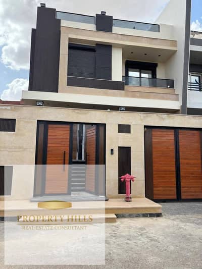 700m Palace for immediate sale with a monthly installment of 63,000 next to open air mall with a 30% discount for cash