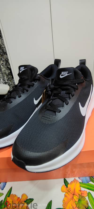 حذاء نايكى مقاس ٤٧ نادرة Nike Sneakers