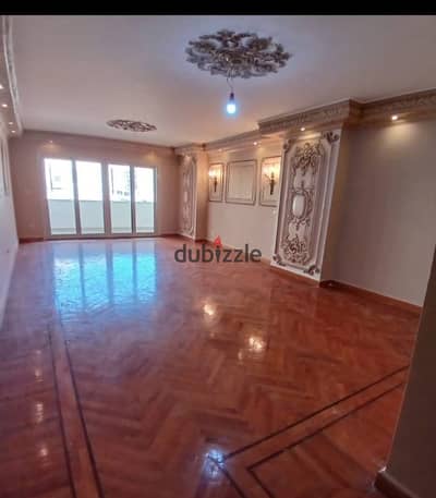 لإيجار سكني بجليم خطوات للبحر 180م
