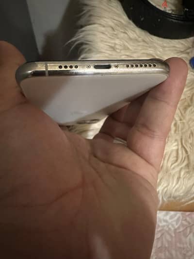 Apple - iPhone 11 Pro Max