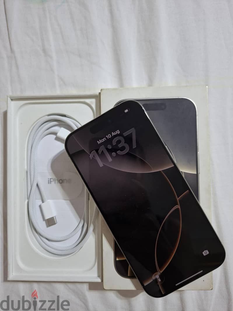 iPhone 16 pro 1