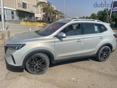 ام جى 5 أر إكس + اعلي فئة صيانات توكيل -  MG 5 RX + 2024 13,000KM
