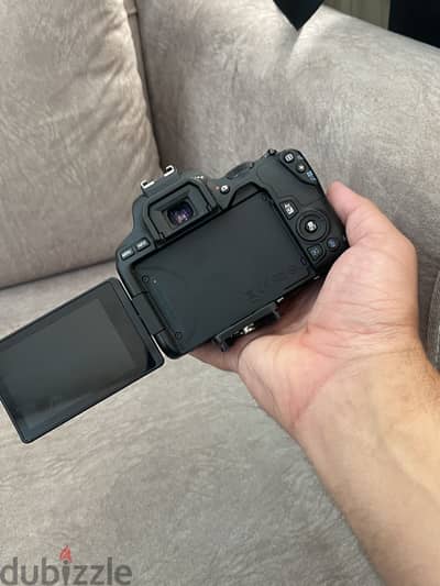 Canon 250d كانون ٢٥٠