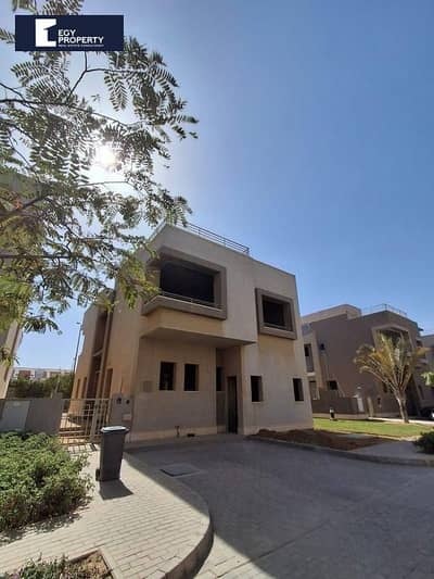 Very prime location villa for sale in VGK palm hills ready to move