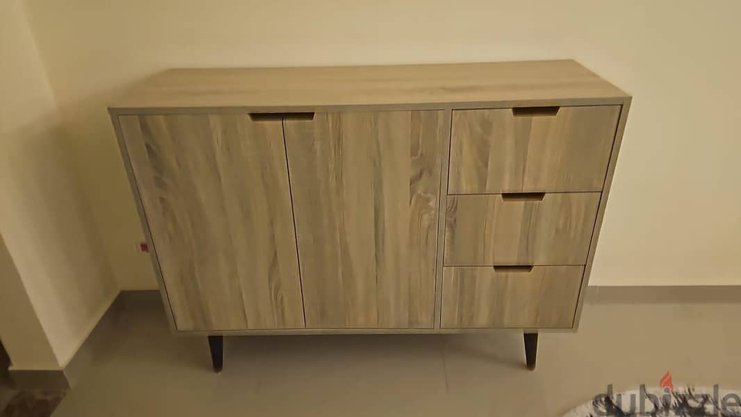 6 Seater Dining Table 1