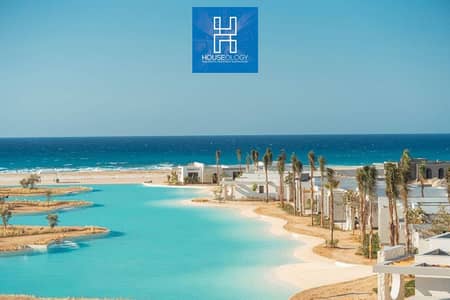 فيلا full sea view صف تالت للبيع في قلب راس الحكمة مشروع ذا ميد بالتقسيط علي 10 سنين - The Med Ras El Hekma
