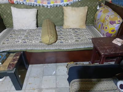 ركنة مكونة من قطعتين