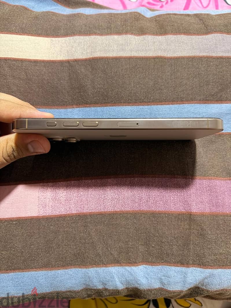 Apple - iPhone 16 Pro Max 2