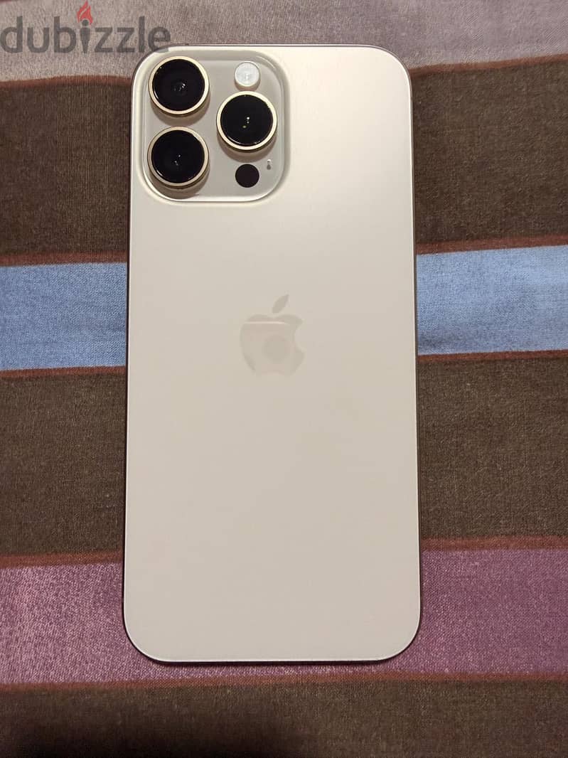Apple - iPhone 16 Pro Max 4