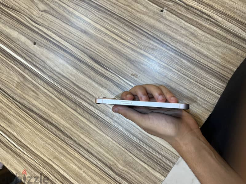 Apple - iPhone 13 2