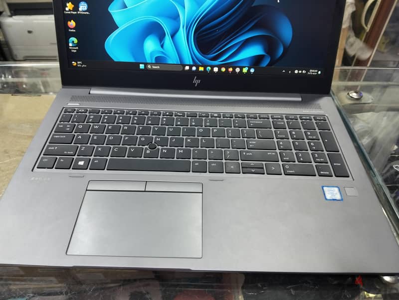 hp 17 Gen 8 2