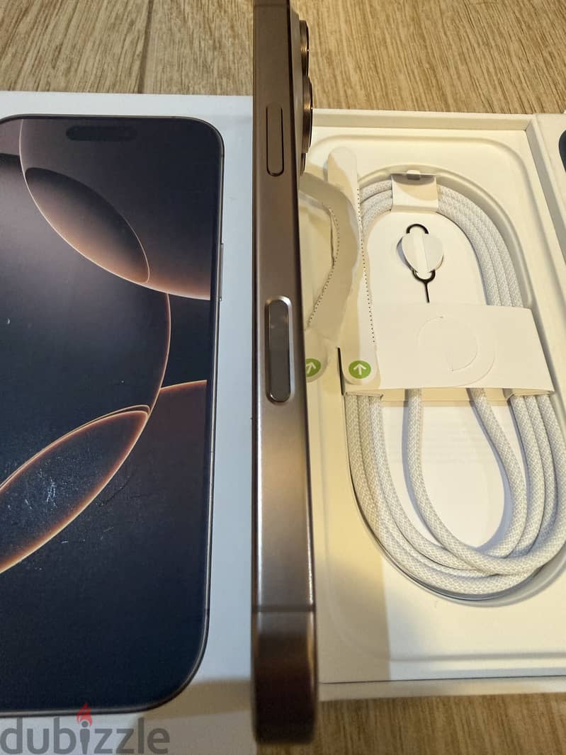 Apple - iPhone 16 Pro - 256GB 2