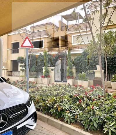 3-bedroom villa at a bargain price with down payment and installments over 7 years. Resale from the owner at a lower price than the developer in Saray