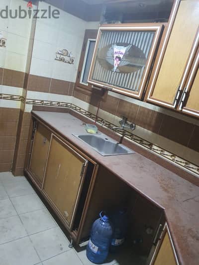 شقه للبيع بفيصل برج مكه شارع بلال