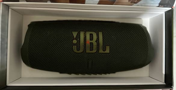 JBL charge 5