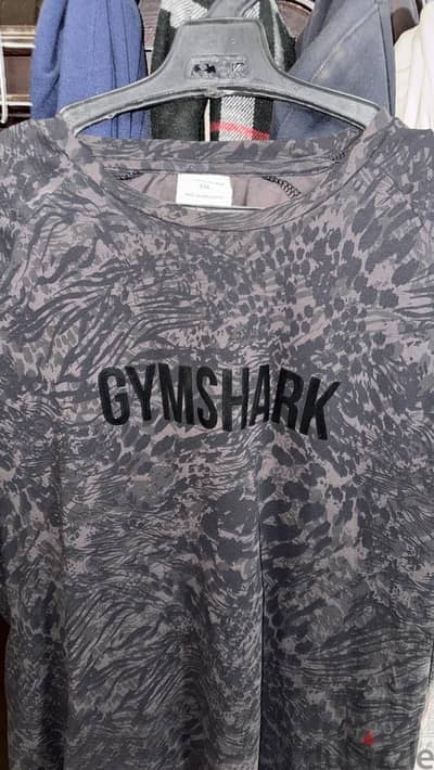 GymShark oversize training shirt