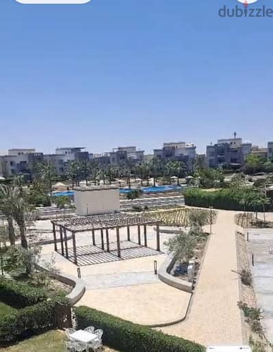 قرية امواج الساحل الشمالي