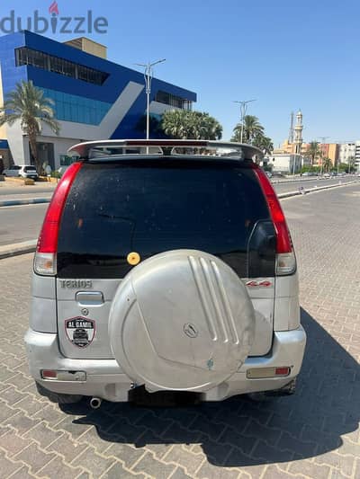 دايهاتسو تيريوس 2004