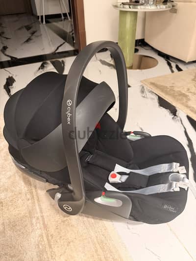 Cybex cloud T carseat