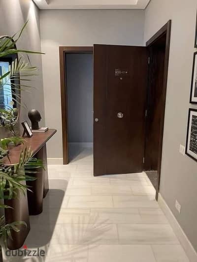 Ultra Super Lux apartment furnished at a price lower than the market with a 5% down payment and installments up to 15 years