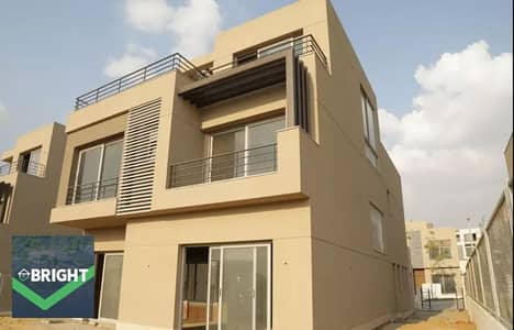 بأرخص سعر فيلا 294م استلام فوري 4غرف فيو مميز الان