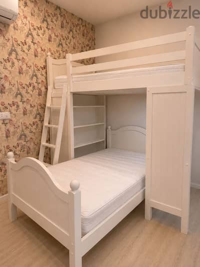 Bunk bed