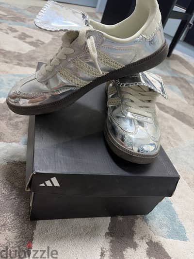 ADiDAS SAMBA OG shoes silver