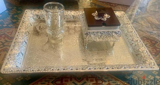 طقم صنيه جديدة بالعلبه لم تستعمل