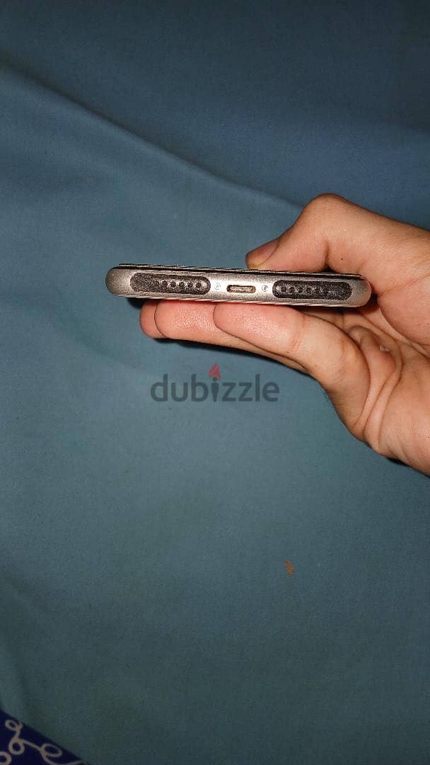 Apple - iPhone 11 1