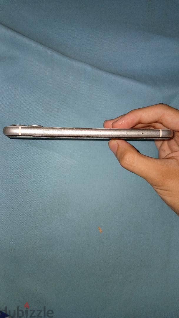 Apple - iPhone 11 4