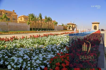 At the old price, a townhouse villa in installments over 8 years| fully finished and ready to move at la vista city