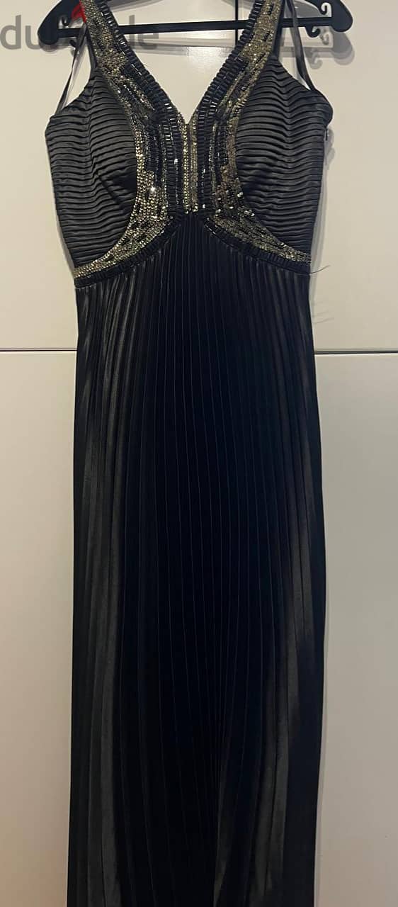 Black dress 2