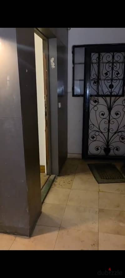 Office air-conditioned two rooms ground floor raised in Zamalek 28 thousand