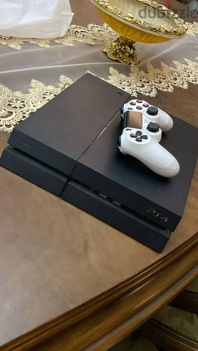 PS4 fat , 1 Tera , مطلوب 7000