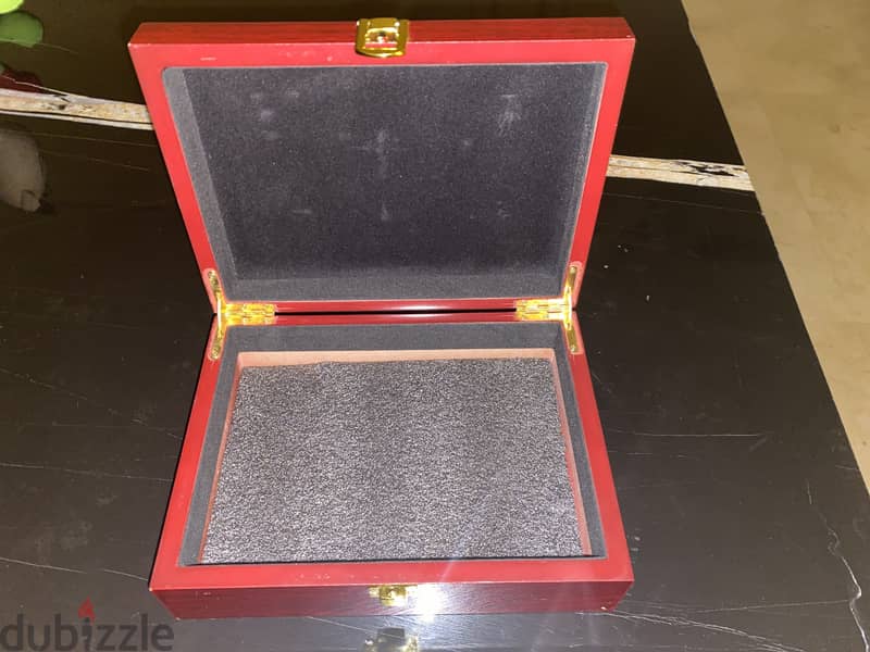 Red box can be used for anything 2