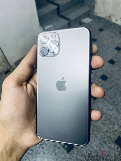 ايفون 11pro