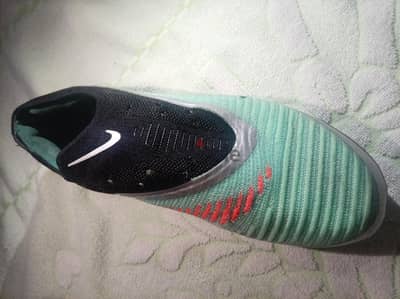 جزمتين Nike Phantom Mirror مقاس 39 و 38.5 اسكندرية العجمي