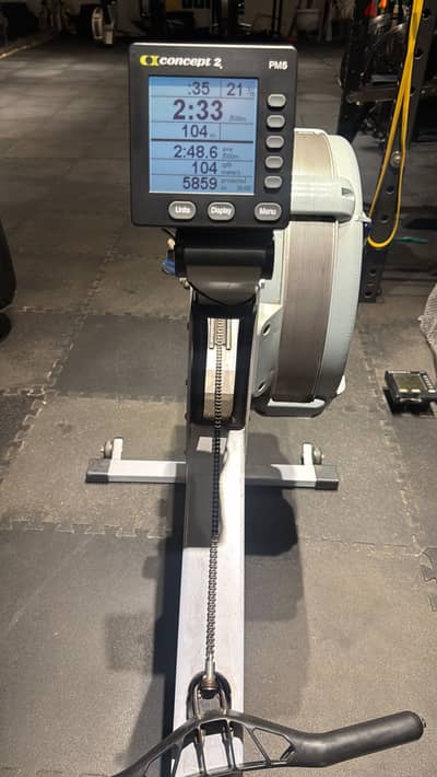Pm5 concept 2 rower
