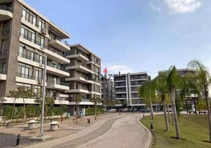 Apartment for sale at a special price in front of Sodic and next to Open Air Mall, a suitable opportunity for living and investment