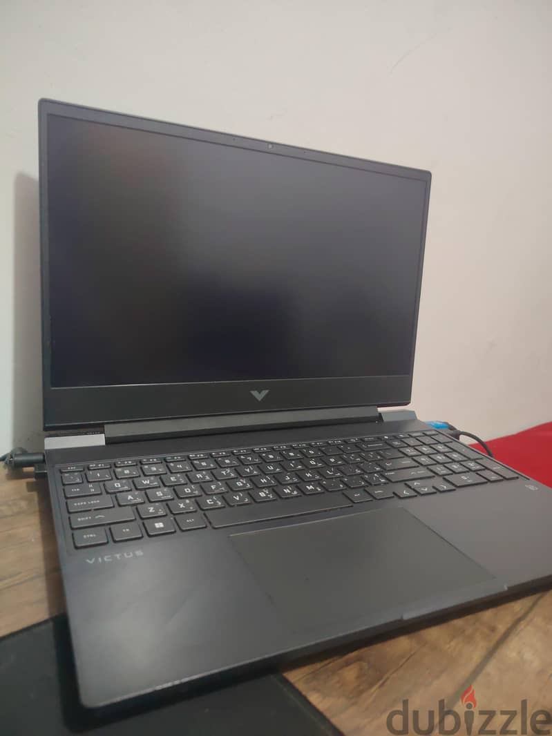 HP Victus 3