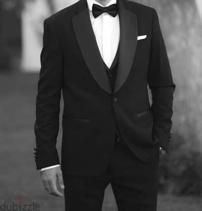 بدلة عريس Guy Laroche Paris
