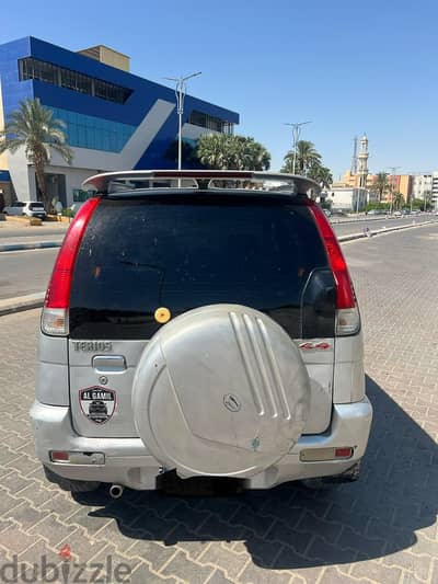 دايهاتسو تيريوس 2004