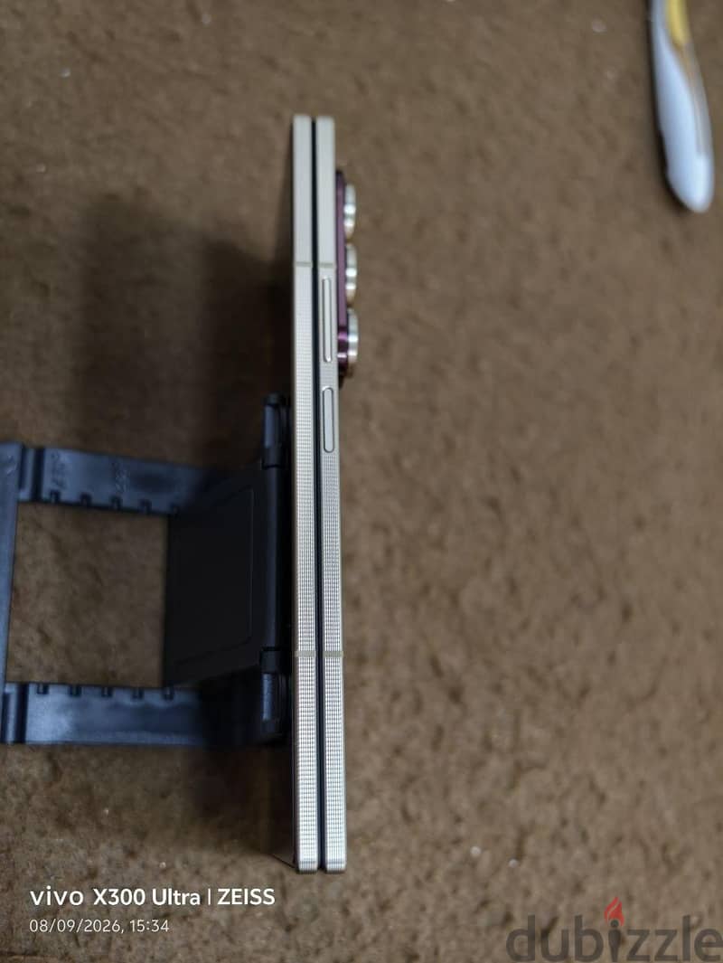 Galaxy W26 4