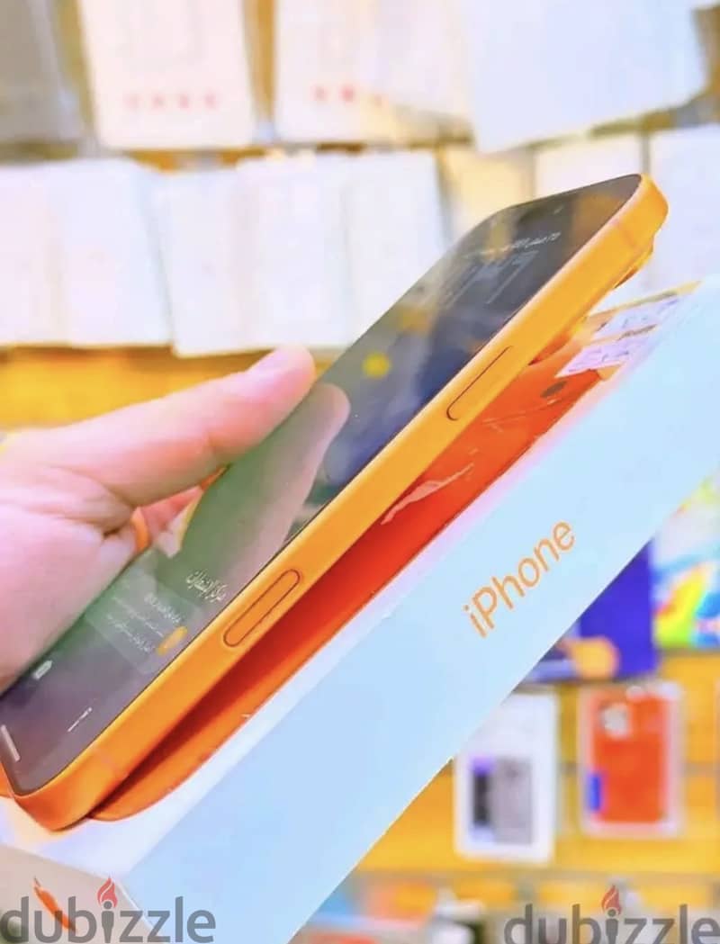 Apple - iPhone 17 Pro Max 2