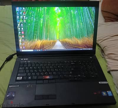 للبيع لاب توب ديل استيراد m6800